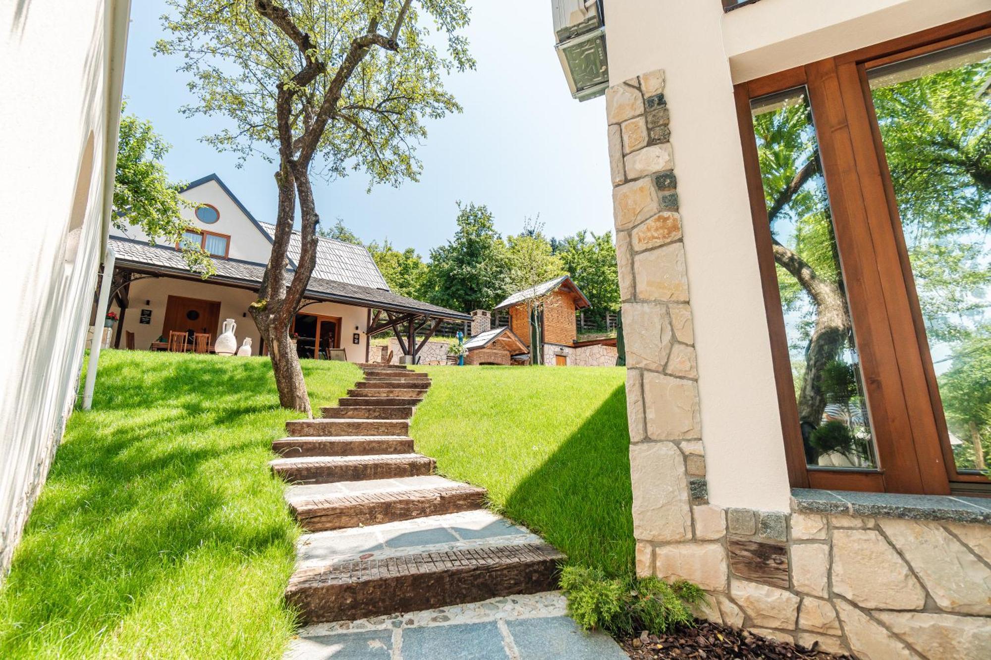 Toplik Village Resort Lukavica Εξωτερικό φωτογραφία